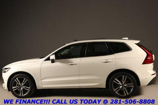 Crystal White Metallic 2018 Volvo XC60 T5 Momentum
