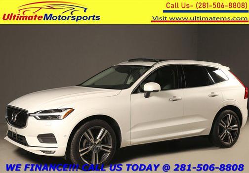 Crystal White Metallic 2018 Volvo XC60 T5 Momentum