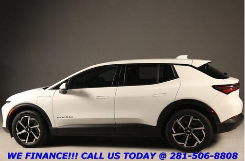 Summit White 2025 Chevrolet Equinox EV LT