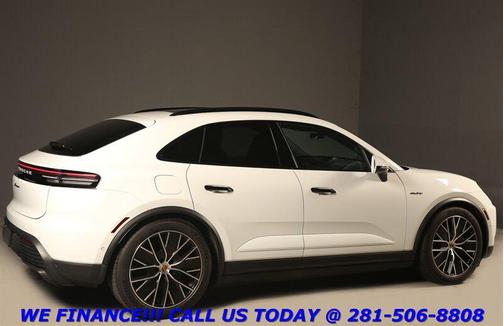 White 2025 Porsche Macan Macan Electric 4