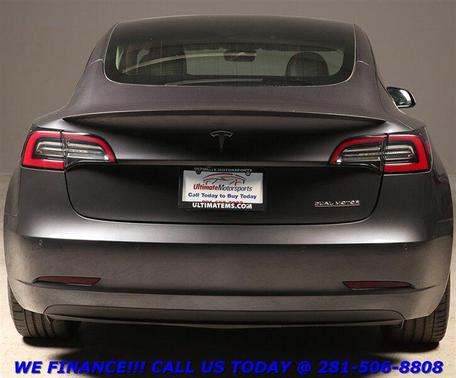 Midnight Silver Metallic 2021 Tesla Model 3 Performance