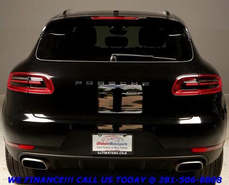 2017 Porsche Macan Base
