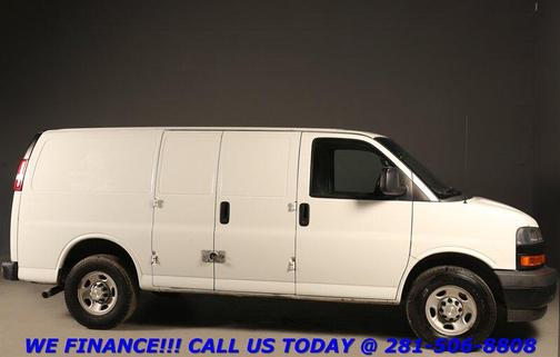 Summit White 2021 Chevrolet Express 2500 LT