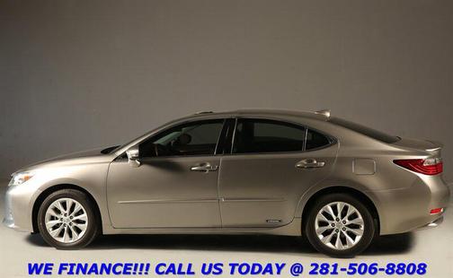 2015 Lexus ES 300h Base