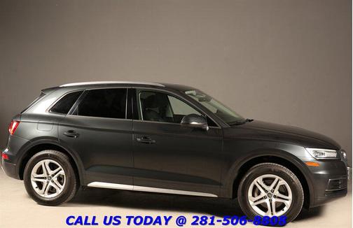 Manhattan Gray Metallic 2018 Audi Q5 2.0T Premium