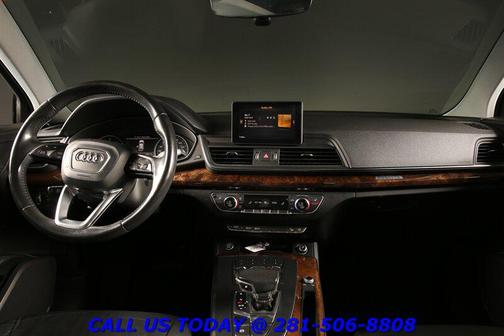 Manhattan Gray Metallic 2018 Audi Q5 2.0T Premium