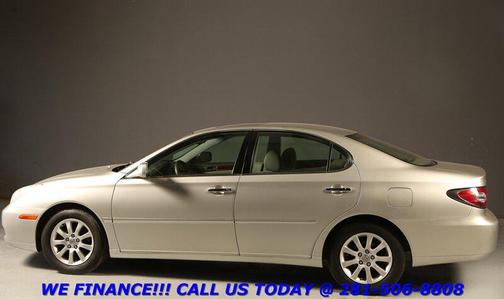 2004 Lexus ES 330 Base