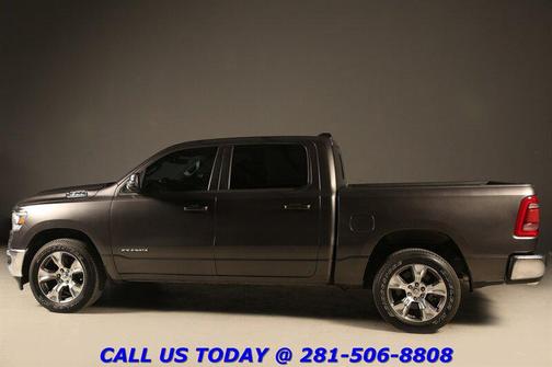 Granite Crystal Metallic Clearcoat 2023 RAM 1500 Laramie