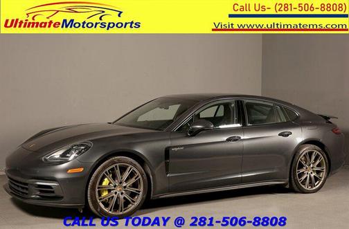 Volcano Grey Metallic 2019 Porsche Panamera 4 E-Hybrid