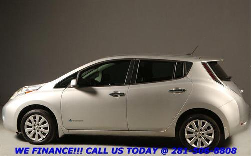 2015 Nissan Leaf S