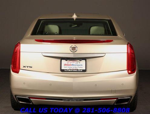 Silver Coast Metallic 2015 Cadillac XTS Luxury