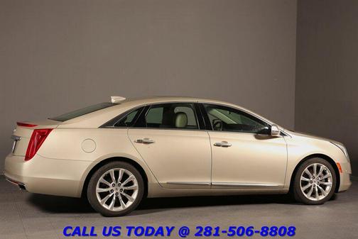 Silver Coast Metallic 2015 Cadillac XTS Luxury