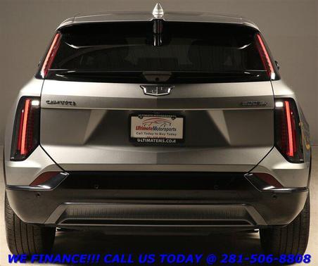 Argent Silver Metallic 2025 Cadillac OPTIQ Sport 1 AWD