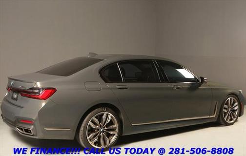 2022 BMW M760 xDrive