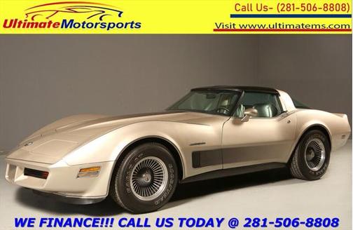 1982 Chevrolet Corvette 1982 Collector Edition TARGA TOP AUTO 17K MILES!!