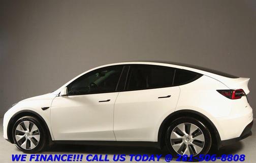 2022 Tesla Model Y Long Range Dual Motor All-Wheel Drive