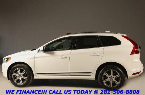 Crystal White Pearl 2014 Volvo XC60 T6 R-Design Platinum