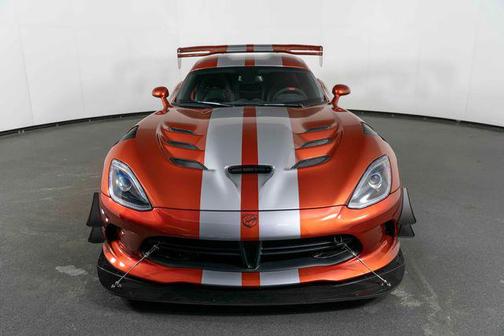 2017 Dodge Viper GTC