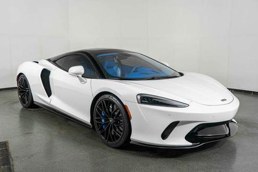 2022 McLaren GT Coupe