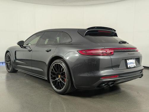 Volcano Grey Metallic 2018 Porsche Panamera 4