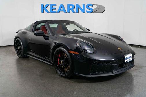 2025 Porsche 911 Targa 4 GTS