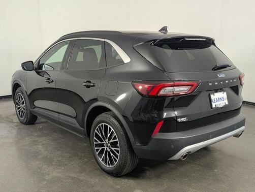 2023 Ford Escape PHEV SE