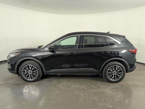 2023 Ford Escape PHEV SE