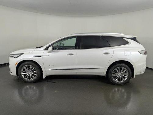 2022 Buick Enclave AWD Avenir