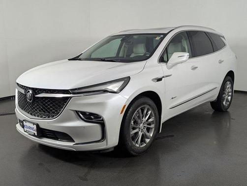 2022 Buick Enclave AWD Avenir