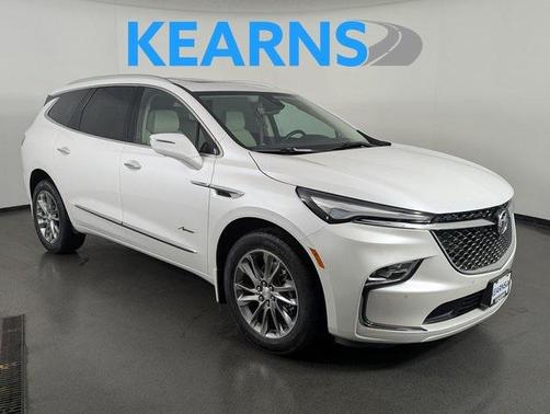 2022 Buick Enclave AWD Avenir