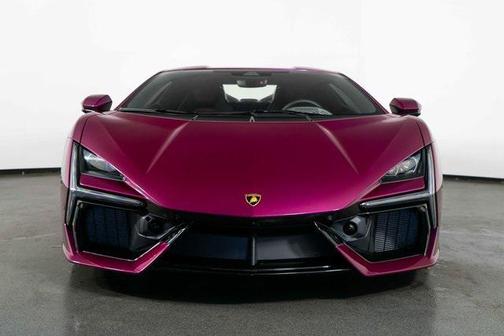 2025 Lamborghini Revuelto Base