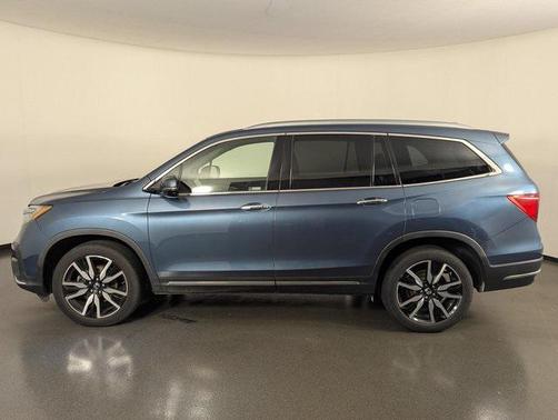 2019 Honda Pilot Touring 8-Passenger