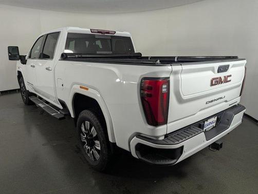 2024 GMC Sierra 2500 Denali
