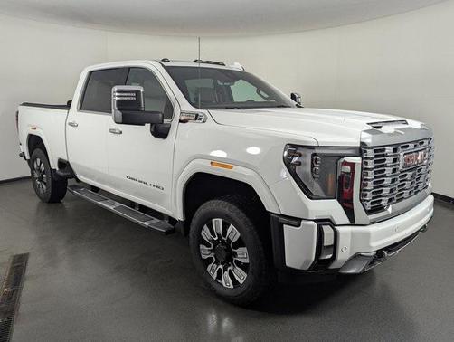 2024 GMC Sierra 2500 Denali