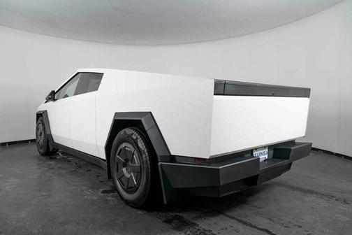 2024 Tesla Cybertruck All-Wheel Drive