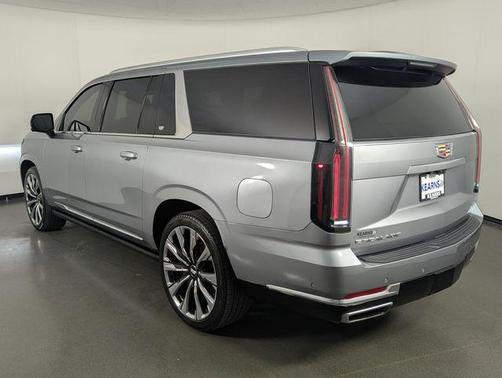 2025 Cadillac Escalade ESV Premium Luxury