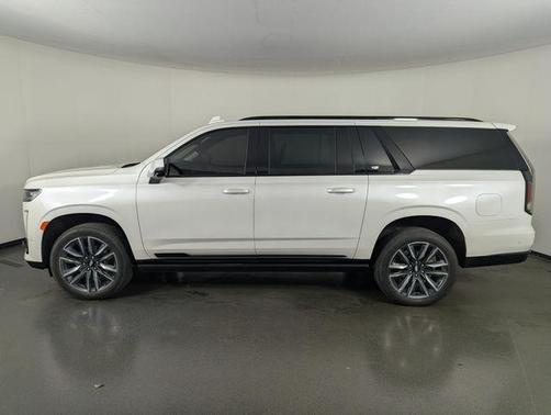 2023 Cadillac Escalade ESV Sport Platinum