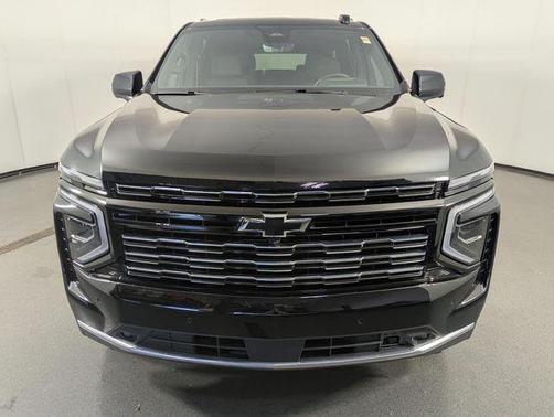 Black 2025 Chevrolet Suburban High Country
