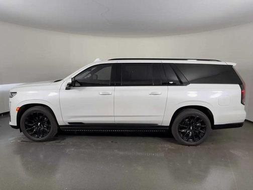 2023 Cadillac Escalade ESV Sport Platinum