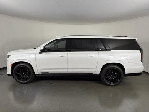 2023 Cadillac Escalade ESV Sport Platinum