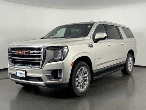 2022 GMC Yukon XL SLT