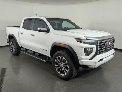 2023 GMC Canyon Denali