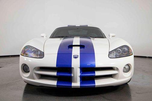 2006 Dodge Viper SRT10