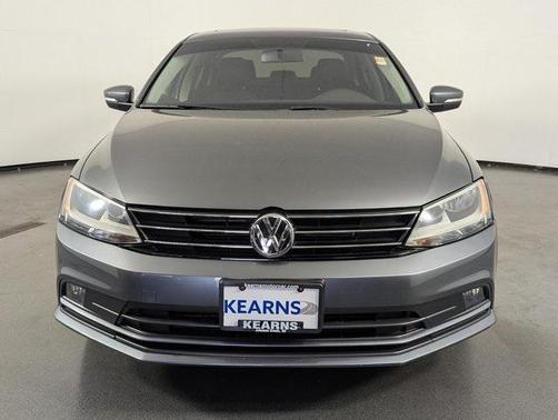 2015 Volkswagen Jetta Auto SE w/Connectivity/Navigation