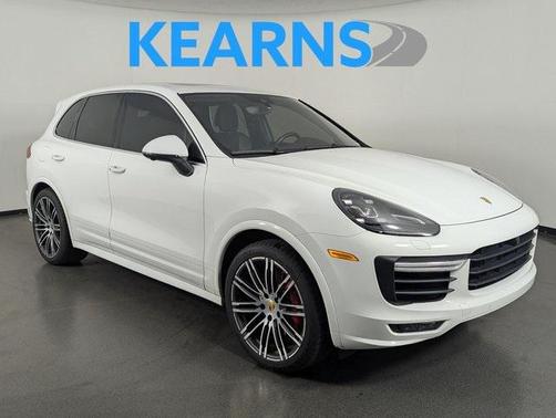 2016 Porsche Cayenne Turbo