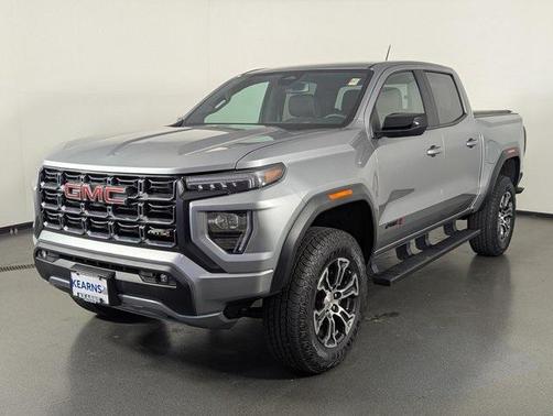 2024 GMC Canyon AT4