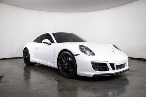 2019 Porsche 911 Carrera GTS