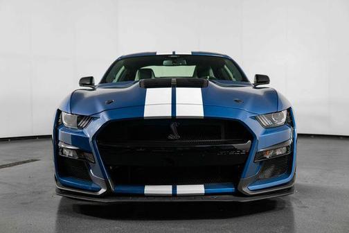 2021 Ford Shelby GT500 Base