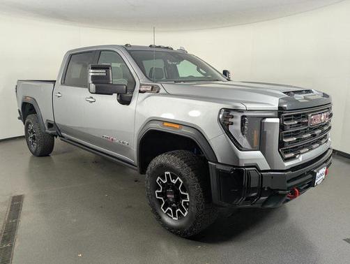 2025 GMC Sierra 2500 AT4
