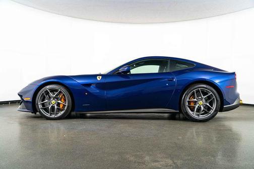 Blu Tour De France Metallic 2017 Ferrari F12berlinetta Base